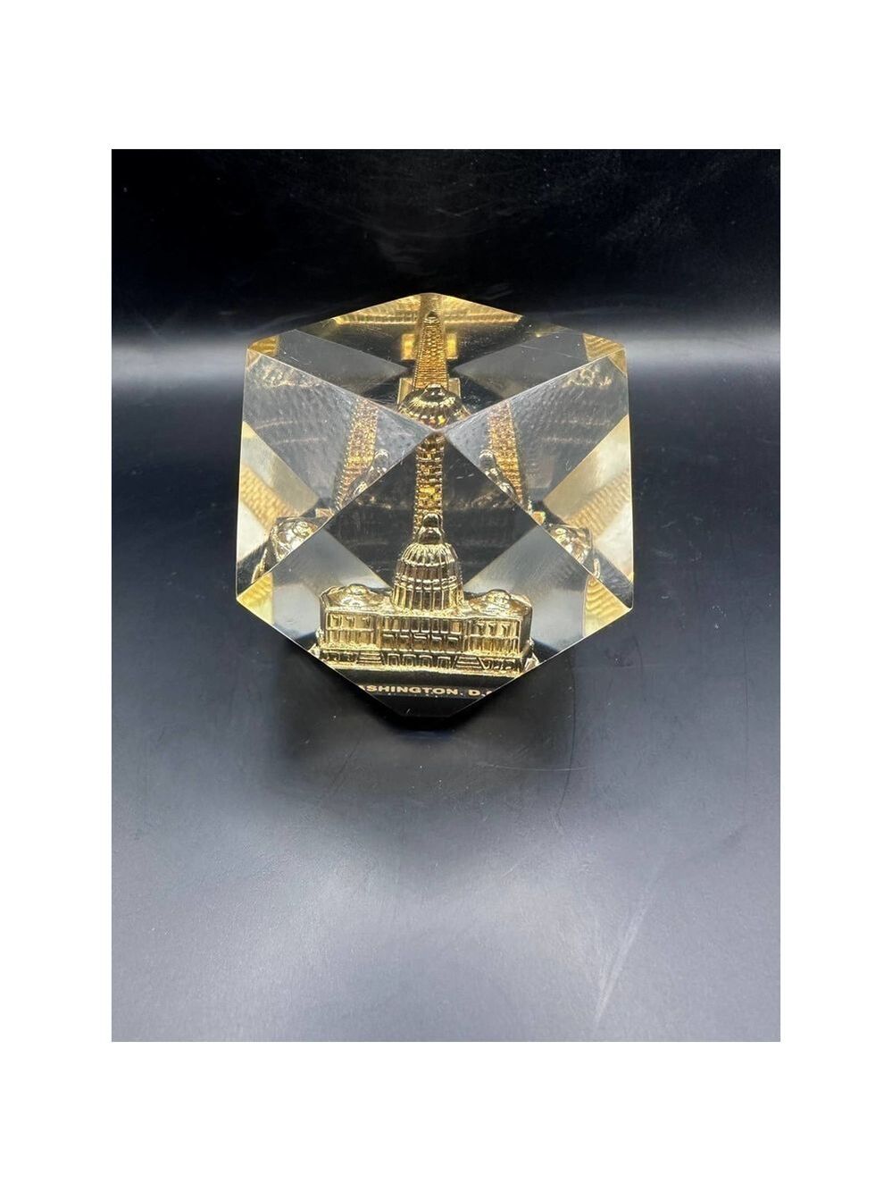 Vintage US Capitol & Washington Monument Acrylic Paperweight